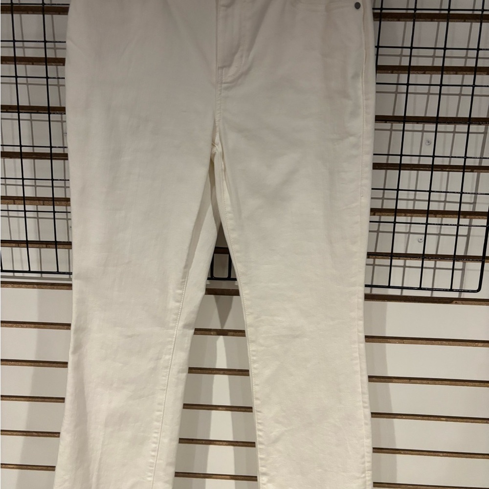 Cabi Fifth Avenue White denim nwt